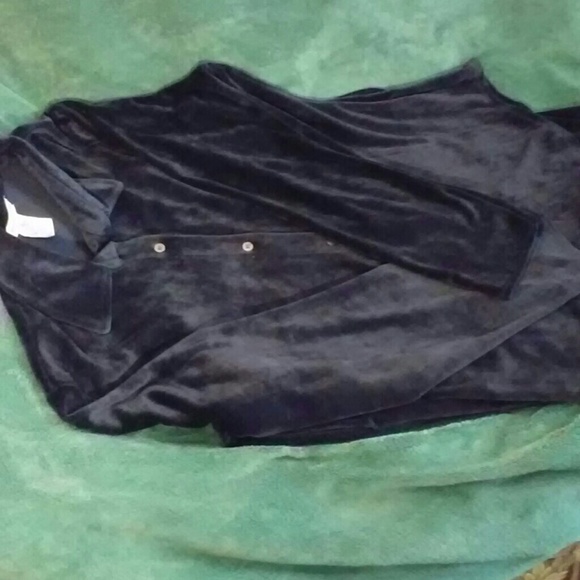 Navy blue Evan Picone velour two piece set - Picture 4 of 8